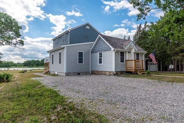 22 Avenue A, Wareham, MA 02571