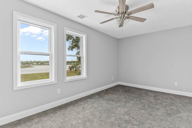 22 Avenue A, Wareham, MA 02571