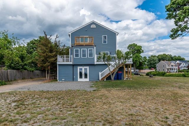 22 Avenue A, Wareham, MA 02571