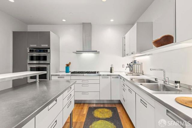 3153 Sacramento Street, San Francisco, CA 94115