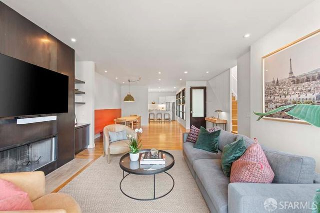 3153 Sacramento Street, San Francisco, CA 94115