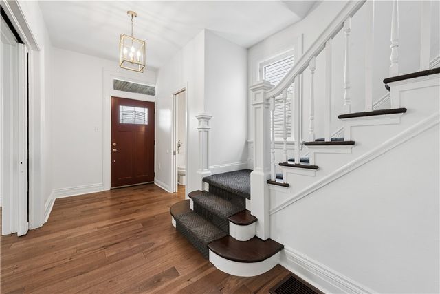 515 Hill St, Sewickley, PA 15143
