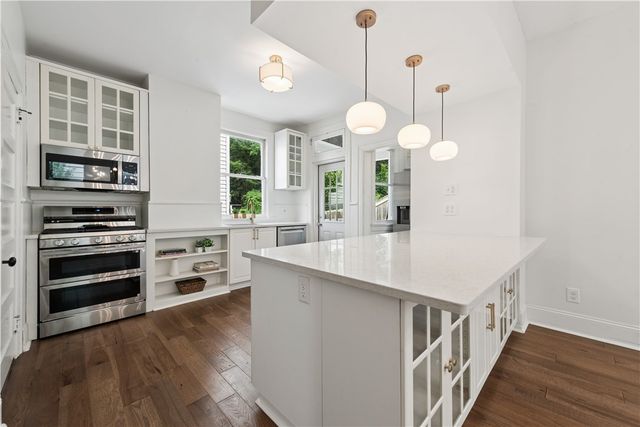 515 Hill St, Sewickley, PA 15143