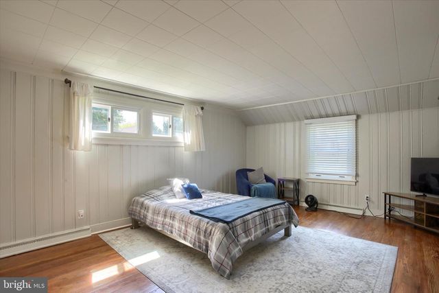 6 S 16TH ST, Camp Hill, PA 17011