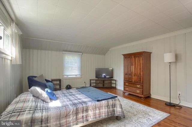 6 S 16TH ST, Camp Hill, PA 17011