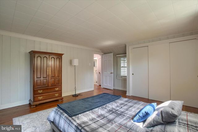 6 S 16TH ST, Camp Hill, PA 17011