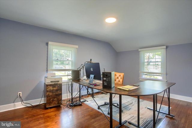 6 S 16TH ST, Camp Hill, PA 17011