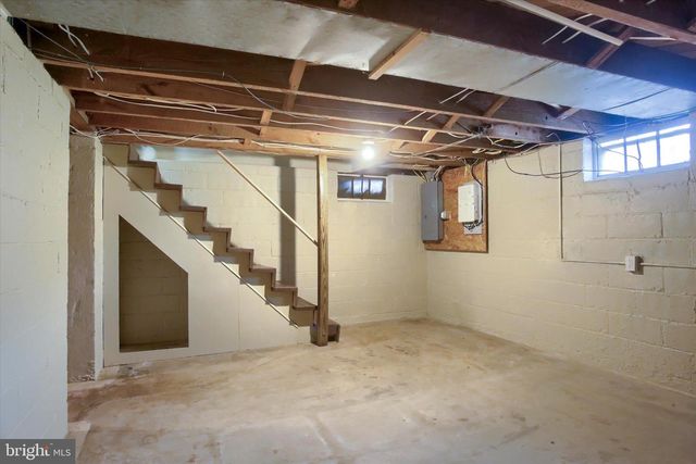 6 S 16TH ST, Camp Hill, PA 17011
