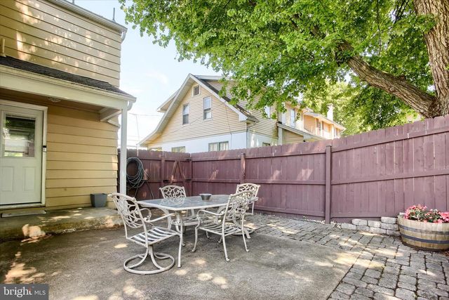 6 S 16TH ST, Camp Hill, PA 17011