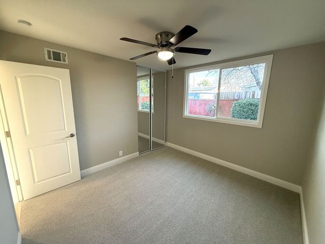 3136 Meadowbrook Dr, Concord, CA 94519