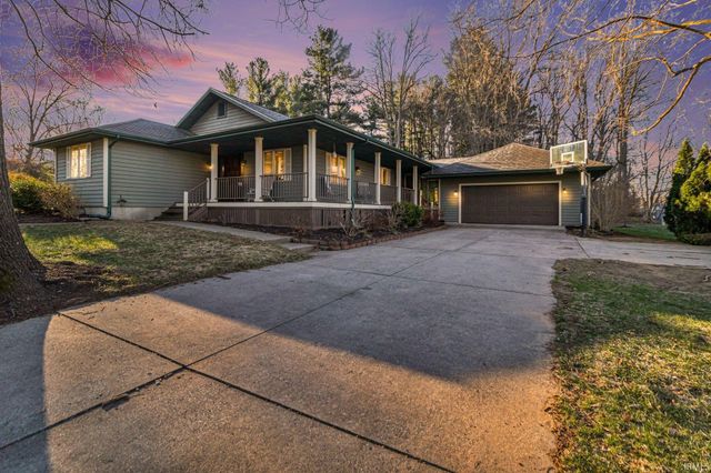 10037 Victoria Drive, Plymouth, IN 46563