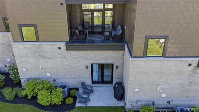 266 Lakefront Boulevard, Buffalo, NY 14202