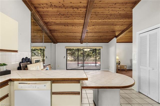 403 SW 34th ST, Cape Coral, FL 33914