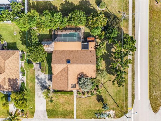 403 SW 34th ST, Cape Coral, FL 33914