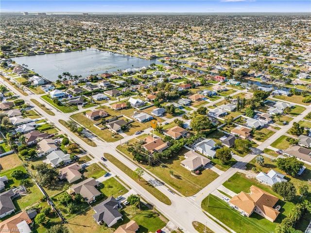 403 SW 34th ST, Cape Coral, FL 33914