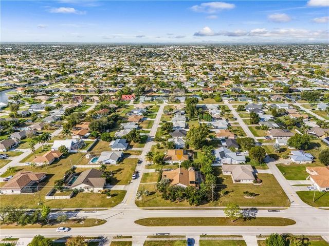 403 SW 34th ST, Cape Coral, FL 33914