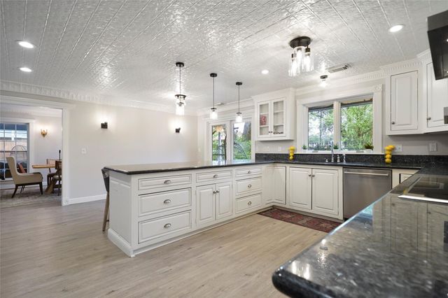 11306 Cedarwood Drive, Humble, TX 77338