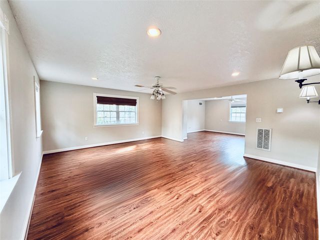 11306 Cedarwood Drive, Humble, TX 77338