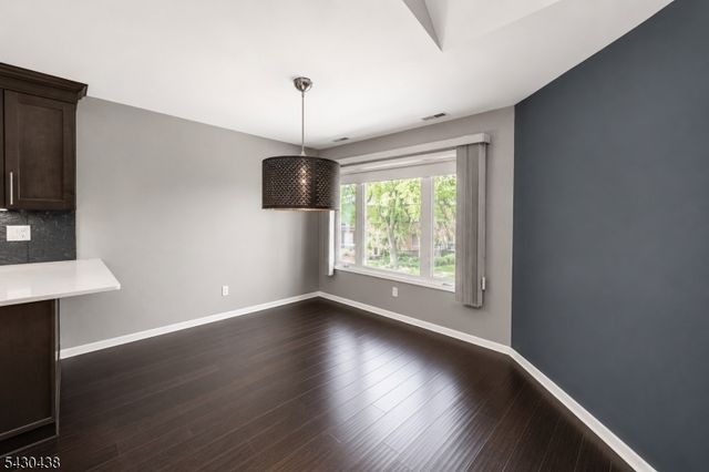 7 Tulip Cres 2D, Little Falls Twp., NJ 07424