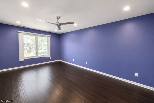 7 Tulip Cres 2D, Little Falls Twp., NJ 07424