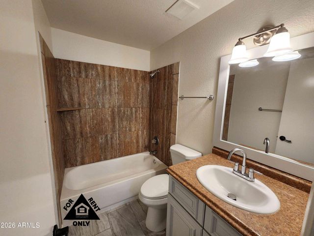 3646 N 67TH Avenue 102, Phoenix, AZ 85033