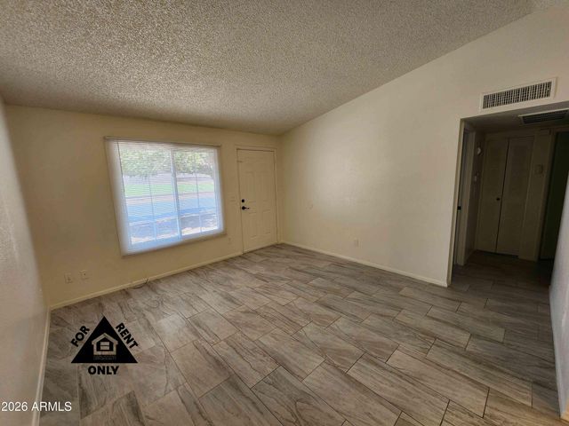3646 N 67TH Avenue 102, Phoenix, AZ 85033