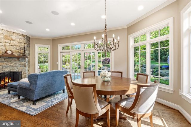 6704 HONESTY DR, Bethesda, MD 20817