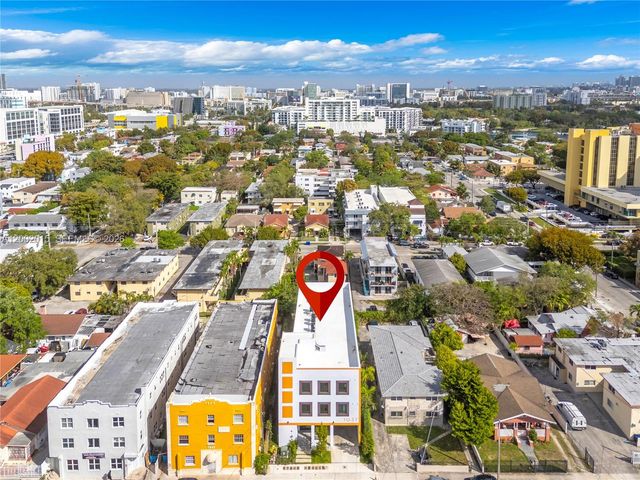 1037 NW 2nd St, Miami, FL 33128