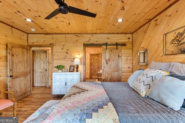 95 Upper Ridge Trail, Morganton, GA 30560