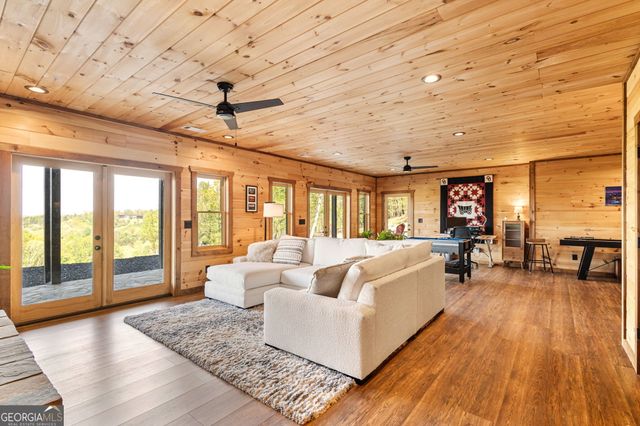 95 Upper Ridge Trail, Morganton, GA 30560