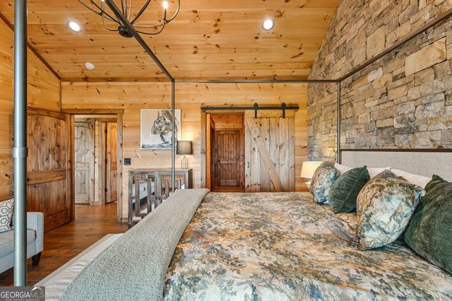 95 Upper Ridge Trail, Morganton, GA 30560