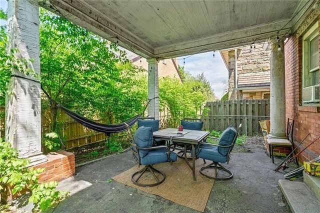 6383 Caton 1, Squirrel Hill, PA 15217