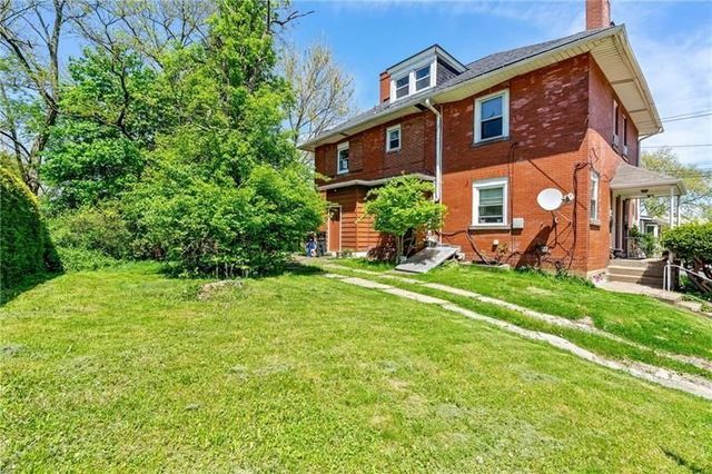 6383 Caton 1, Squirrel Hill, PA 15217