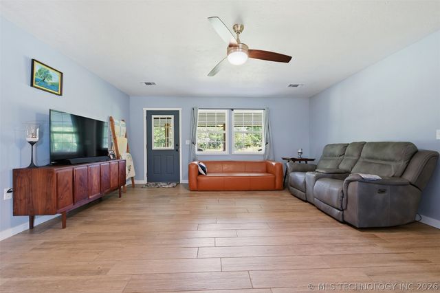 1294 Howell, Mcalester, OK 74501