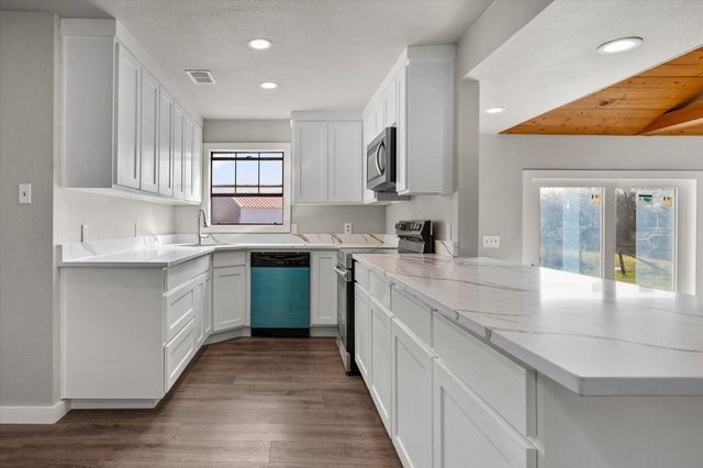 443 County Road 3799, Paradise, TX 76073