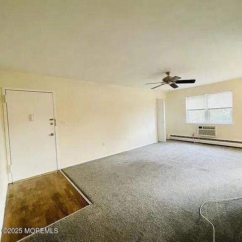 64 Manchester Court G, Freehold, NJ 07728
