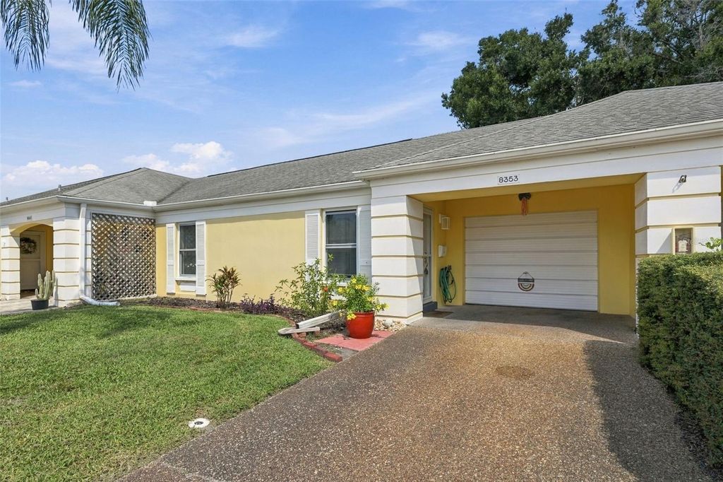 8353 CANDLEWOOD ROAD, Seminole, FL 33777