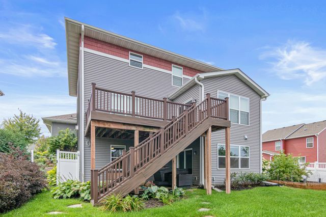 18072 Hyde Park Avenue, Lakeville, MN 55044