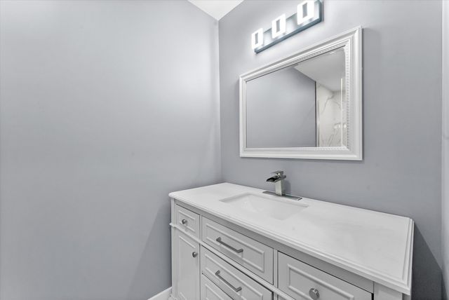 1531 Wenonah Avenue, Berwyn, IL 60402