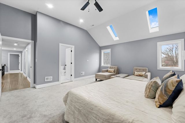 1531 Wenonah Avenue, Berwyn, IL 60402