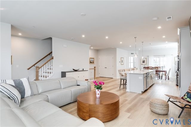 13248 Garland Ln, Midlothian, VA 23114