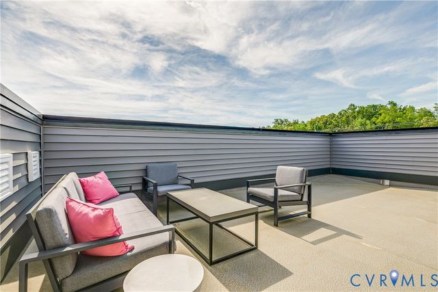 13248 Garland Ln, Midlothian, VA 23114