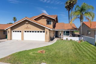 911 Saint Ann Drive, Paso Robles, CA 93446