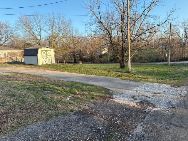 402 S 9th Street, Sarcoxie, MO 64862