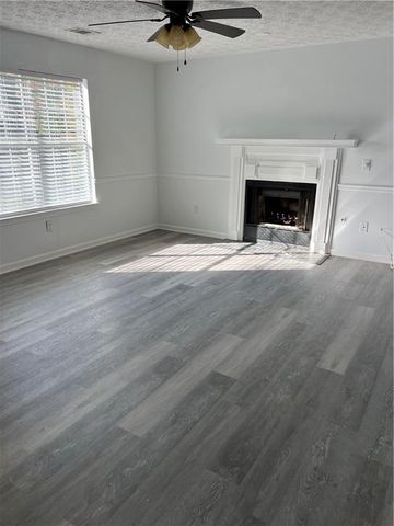 1796 Crestwood Drive NW, Acworth, GA 30102