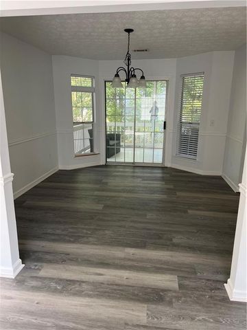 1796 Crestwood Drive NW, Acworth, GA 30102