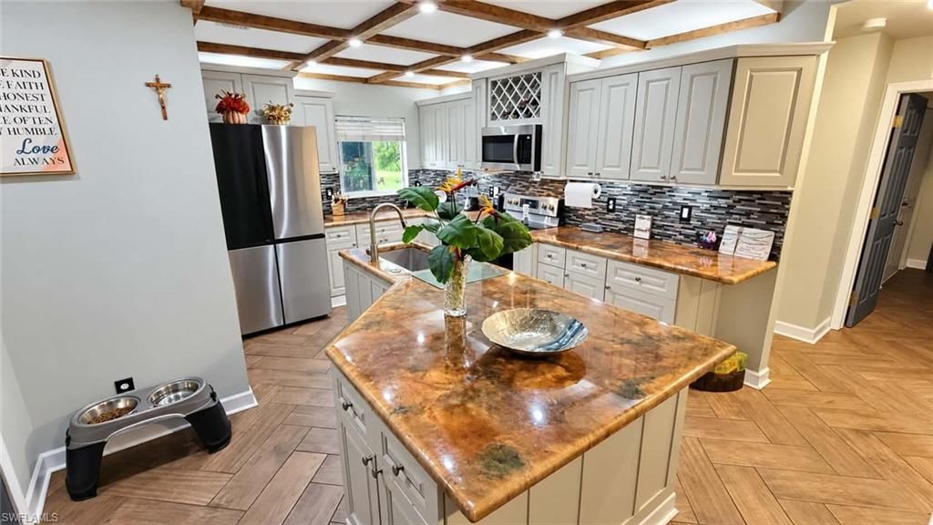 3008 SW 3rd PL, CAPE CORAL, FL 33914 — photo 4