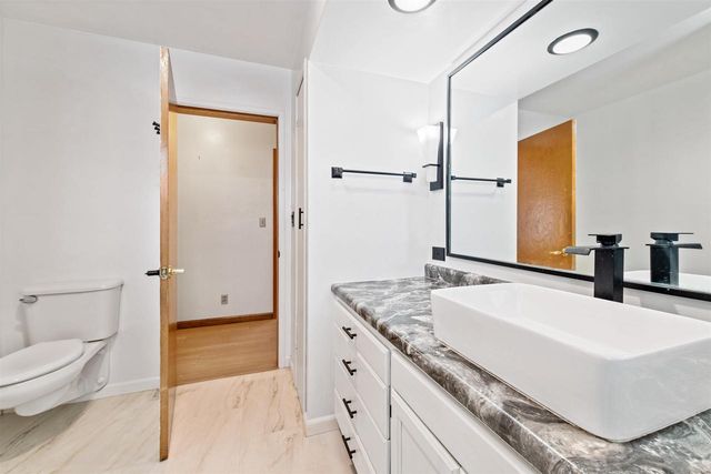 401 MCCAGG STREET, Peshtigo, WI 54157