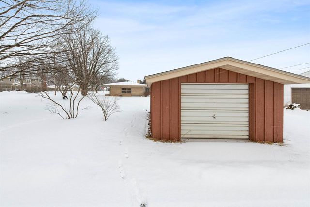 401 MCCAGG STREET, Peshtigo, WI 54157