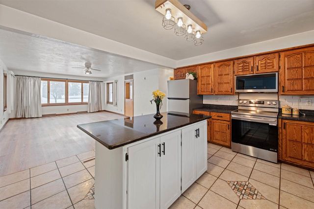 401 MCCAGG STREET, Peshtigo, WI 54157